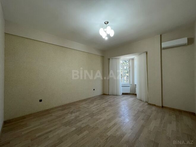 Продаётся 3-комн. вторичка 110 м², м. Ичеришехер, photo 10 from 18