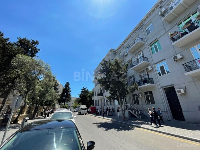 Продаётся 3-комн. вторичка 110 м², м. Ичеришехер, photo 15 from 18