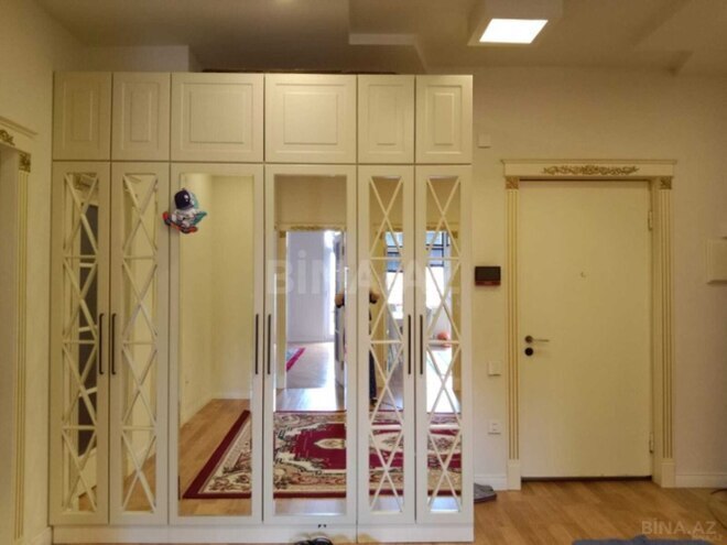 İcarəyə verilir 4 otaqlı yeni tikili 200 m², 28 May m., photo 11 from 15