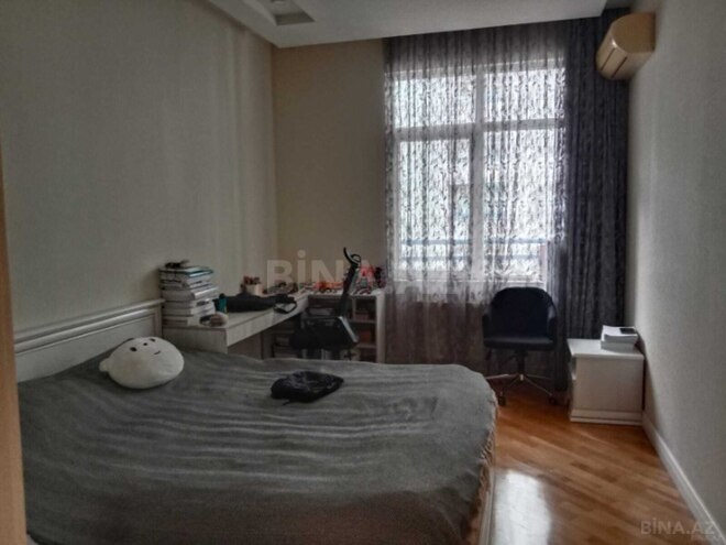İcarəyə verilir 4 otaqlı yeni tikili 200 m², 28 May m., photo 8 from 15