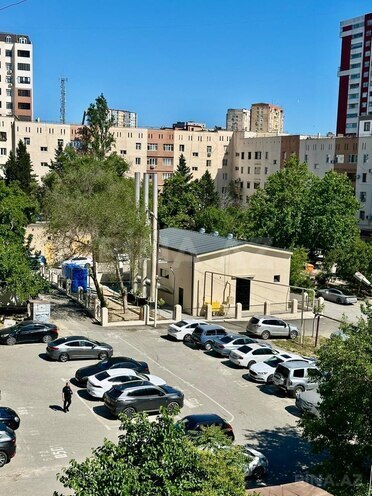 Satılır 3 otaqlı köhnə tikili 80 m², Qara Qarayev m., photo 4 from 24