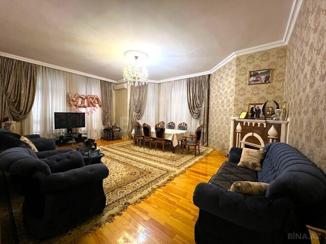 Satılır 9 otaqlı həyət evi/bağ evi 660 m², Azadlıq Prospekti m., photo 6 from 27