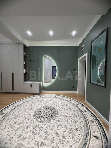 İcarəyə verilir 4 otaqlı yeni tikili 210 m², 28 May m., photo 1 from 12