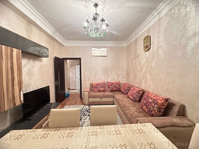 Сдаётся 3-комн. новостройка 90 м², м. Ази Асланов, photo 3 from 13