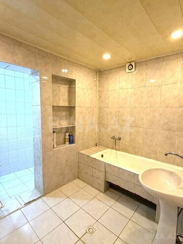 Сдаётся 5-комн. вторичка 100 м², м. Халглар Достлугу, photo 6 from 9