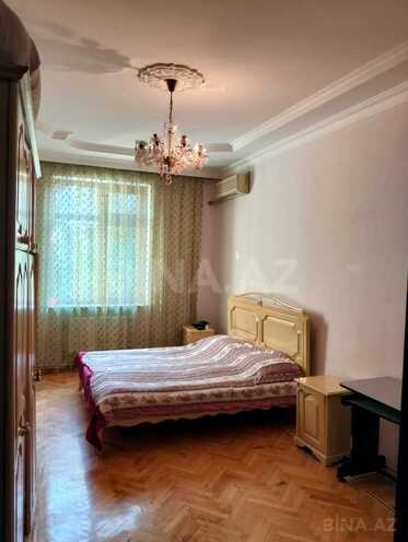 Продаётся 4-комн. вторичка 110 м², Наримановский  р., photo 8 from 19