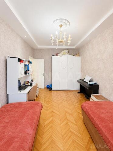 Продаётся 3-комн. вторичка 80 м², м. Азадлыг проспекти, photo 8 from 12