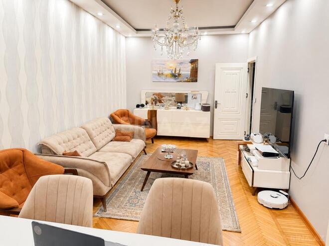 Продаётся 3-комн. вторичка 80 м², м. Азадлыг проспекти, photo 3 from 12