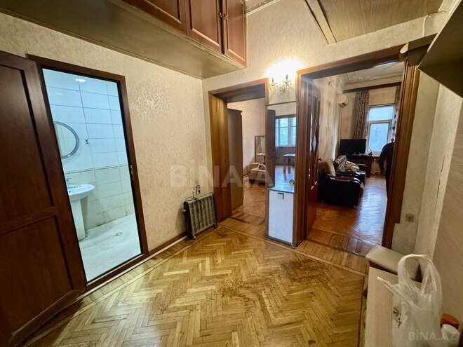 Сдаётся 2-комн. вторичка 60 м², м. Элмляр Академиясы, photo 6 from 15