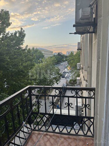 Сдаётся 2-комн. вторичка 60 м², м. Элмляр Академиясы, photo 5 from 15