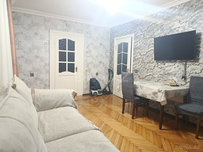 Satılır 3 otaqlı köhnə tikili 70 m², Elmlər Akademiyası m., photo 3 from 18