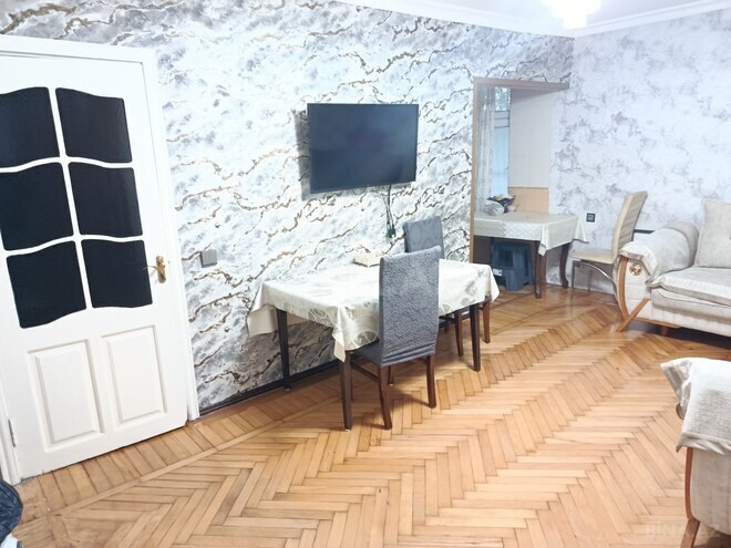 Satılır 3 otaqlı köhnə tikili 70 m², Elmlər Akademiyası m., photo 14 from 18