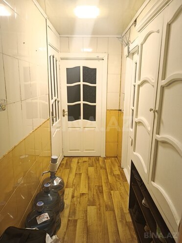 Satılır 3 otaqlı köhnə tikili 70 m², Elmlər Akademiyası m., photo 13 from 18
