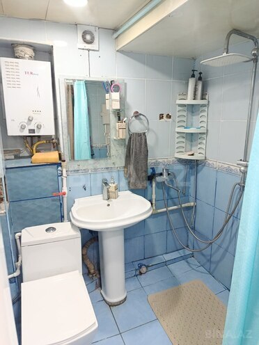Satılır 3 otaqlı köhnə tikili 70 m², Elmlər Akademiyası m., photo 17 from 18