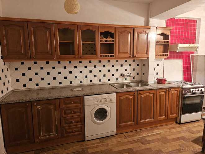 Сдаётся 3-комн. вторичка 85 м², Насиминский  р., photo 1 from 10
