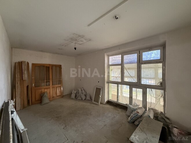 Продаётся 4-комн. вторичка 110 м², м. Нефтчиляр, photo 11 from 29