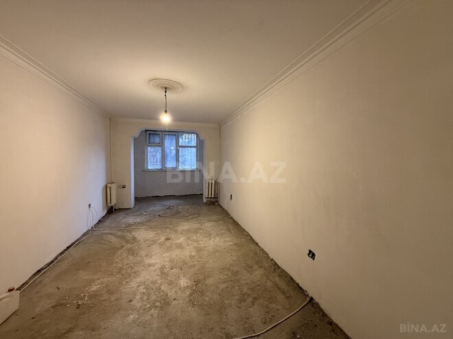 Продаётся 4-комн. вторичка 110 м², м. Нефтчиляр, photo 16 from 29