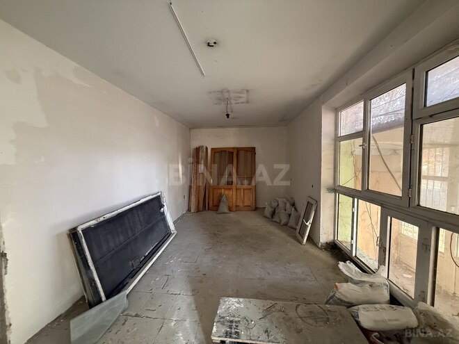 Продаётся 4-комн. вторичка 110 м², м. Нефтчиляр, photo 10 from 29