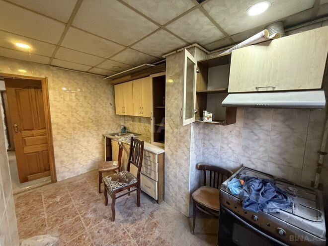 Продаётся 4-комн. вторичка 110 м², м. Нефтчиляр, photo 22 from 29