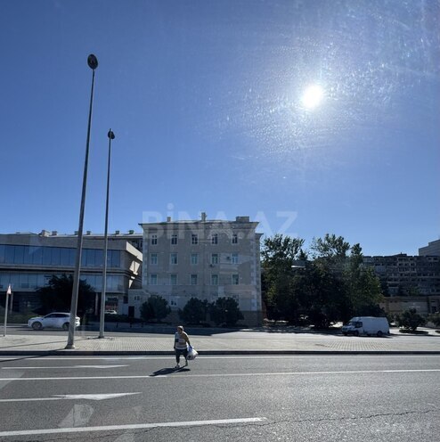 İcarəyə verilir 2 otaqlı köhnə tikili 65 m², Bayıl q., photo 14 from 15