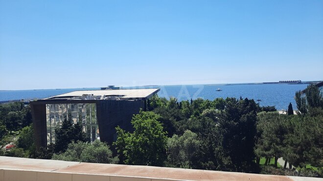 İcarəyə verilir 5 otaqlı köhnə tikili 250 m², Sahil m., photo 17 from 18