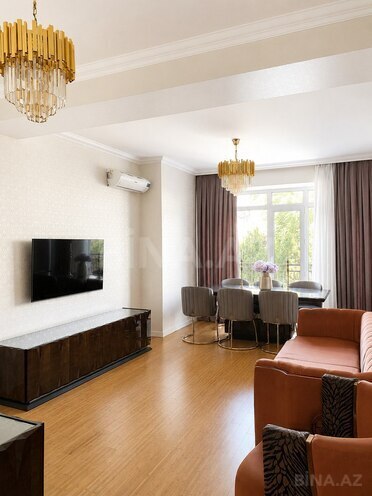 Satılır 3 otaqlı yeni tikili 100 m², 20 Yanvar m., photo 1 from 10