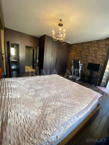 Сдаётся 4-комн. новостройка 195 м², м. 8 ноября, photo 15 from 29