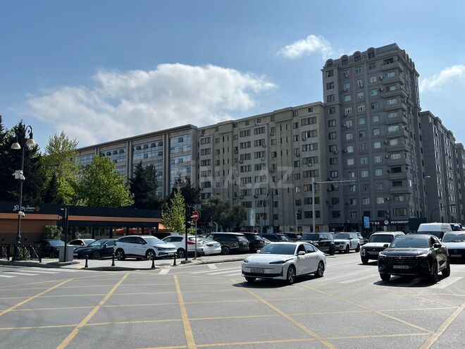 Satılır 1 otaqlı köhnə tikili 42 m², Gənclik m., photo 20 from 21