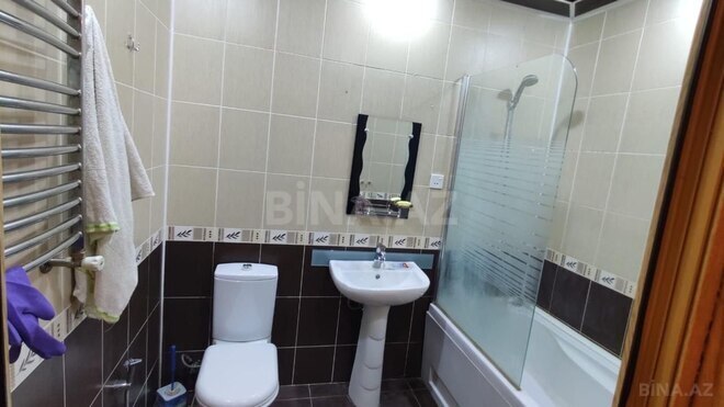 İcarəyə verilir 3 otaqlı yeni tikili 190 m², 28 May m., photo 12 from 14