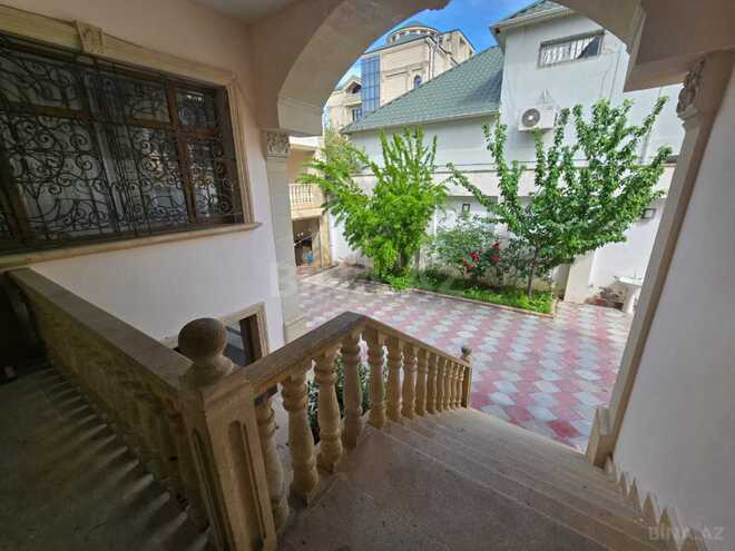 Satılır 11 otaqlı həyət evi/bağ evi 560 m², M.Ə.Rəsulzadə q., photo 17 from 32