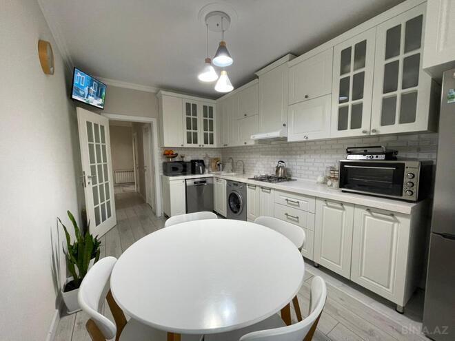 Продаётся 3-комн. новостройка 110 м², Хатаинский р., photo 17 from 28