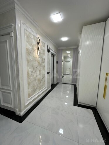 Продаётся 4-комн. вторичка 110 м², м. Нефтчиляр, photo 14 from 15