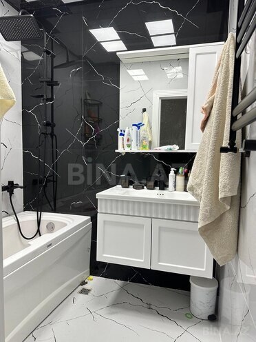 Продаётся 4-комн. вторичка 110 м², м. Нефтчиляр, photo 12 from 15