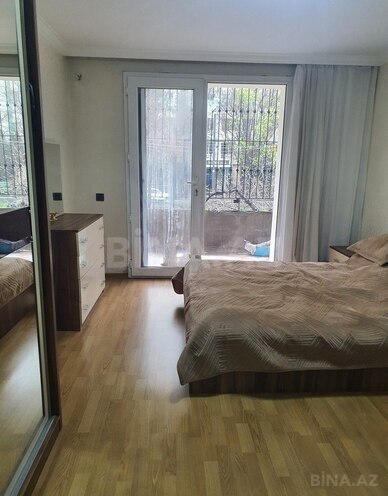 Продаётся 3-комн. вторичка 70 м², м. Иншаатчылар, photo 8 from 16