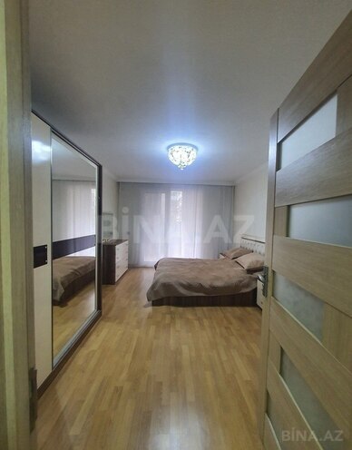 Продаётся 3-комн. вторичка 70 м², м. Иншаатчылар, photo 6 from 16