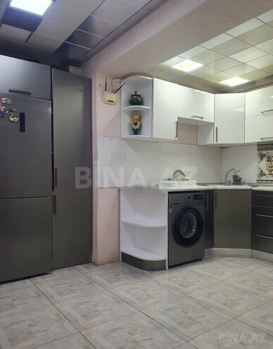 Продаётся 3-комн. вторичка 70 м², м. Иншаатчылар, photo 11 from 16