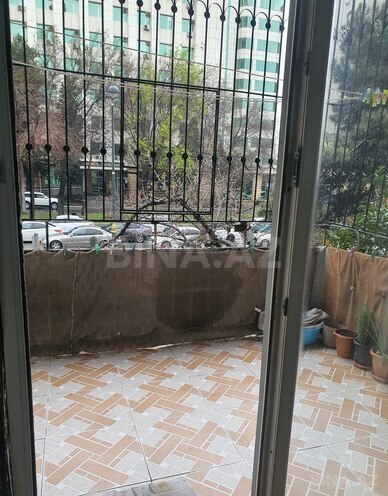 Продаётся 3-комн. вторичка 70 м², м. Иншаатчылар, photo 15 from 16