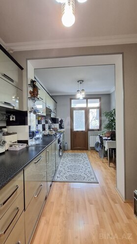 Satılır 2 otaqlı köhnə tikili 70 m², Gənclik m., photo 10 from 15