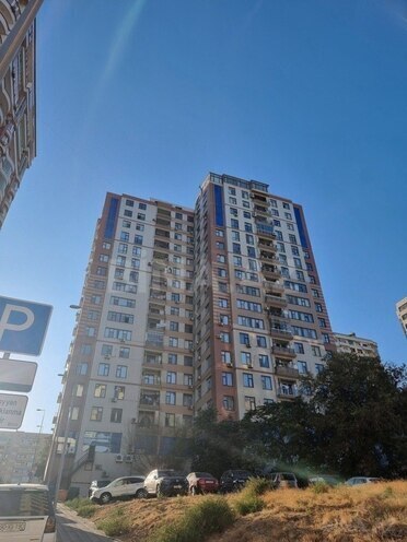 Продаётся 4-комн. новостройка 181 м², м. Элмляр Академиясы, photo 1 from 10
