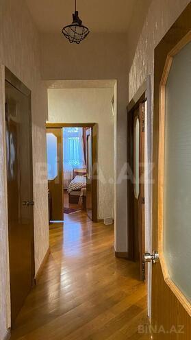 Продаётся 3-комн. вторичка 85 м², м. Нариман Нариманов, photo 9 from 24