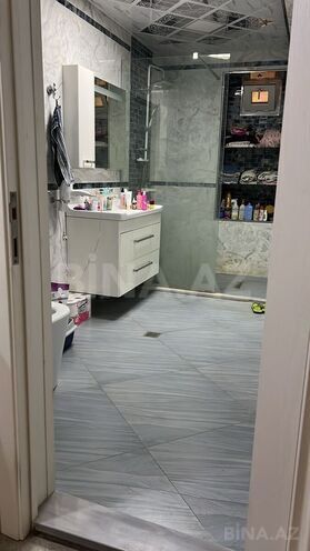 Продаётся 2-комн. вторичка 80 м², м. Элмляр Академиясы, photo 10 from 14