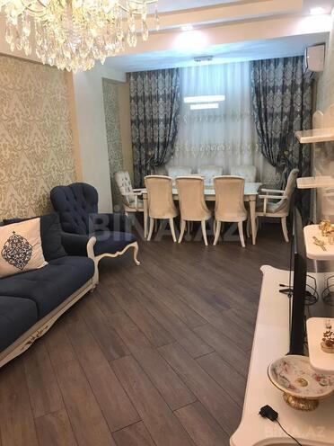 Продаётся 3-комн. вторичка 80 м², м. Мемар Аджеми, photo 1 from 7