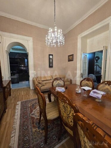 Satılır 3 otaqlı köhnə tikili 80 m², Nizami m., photo 3 from 9