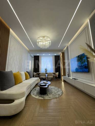 Продаётся 3-комн. новостройка 120 м², Наримановский  р., photo 1 from 12