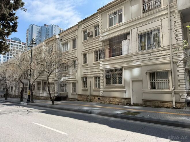 Продаётся 3-комн. вторичка 58 м², Насиминский  р., photo 3 from 24