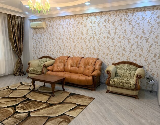 İcarəyə verilir 2 otaqlı yeni tikili 118 m², 28 May m., photo 6 from 10