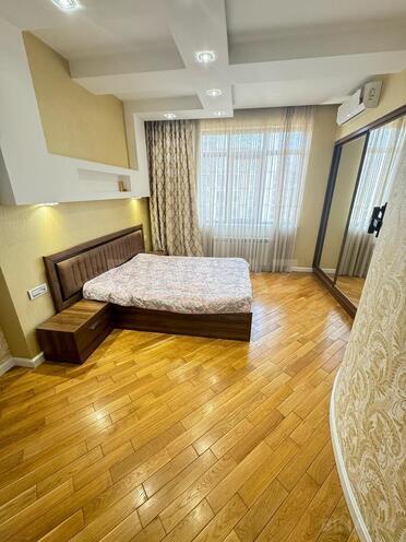 Сдаётся 2-комн. новостройка 70 м², м. 28 мая, photo 3 from 7