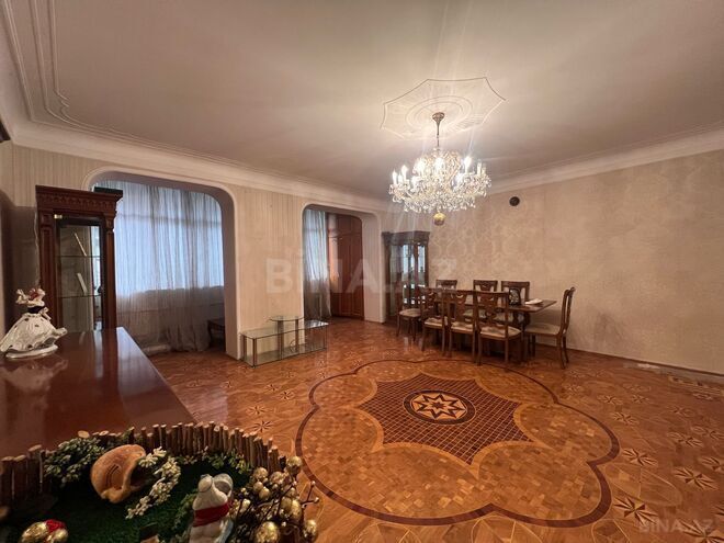 Satılır 4 otaqlı köhnə tikili 150 m², Nəsimi r., photo 4 from 22
