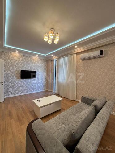 İcarəyə verilir 3 otaqlı yeni tikili 125 m², 28 May m., photo 1 from 18