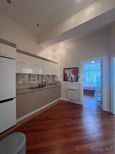 Сдаётся 2-комн. новостройка 70 м², м. Низами, photo 9 from 12